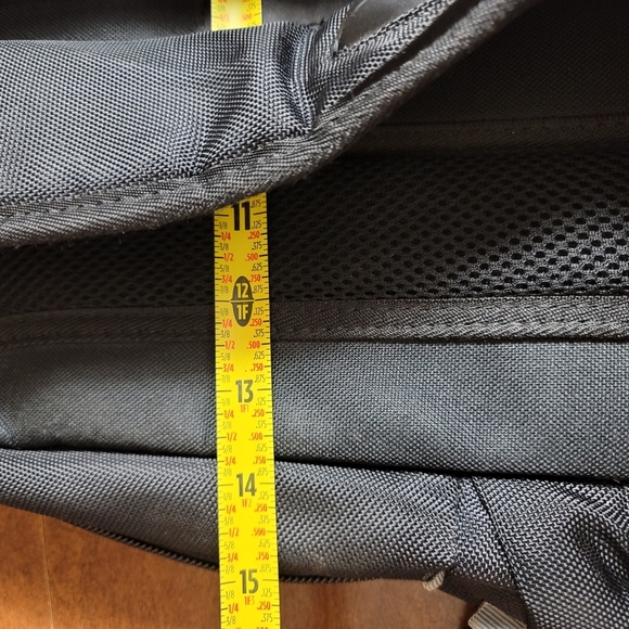 Targus Black Grey Padded Backpack Sport Laptop Bag School Active Travel Camera - Picture 8 of 10